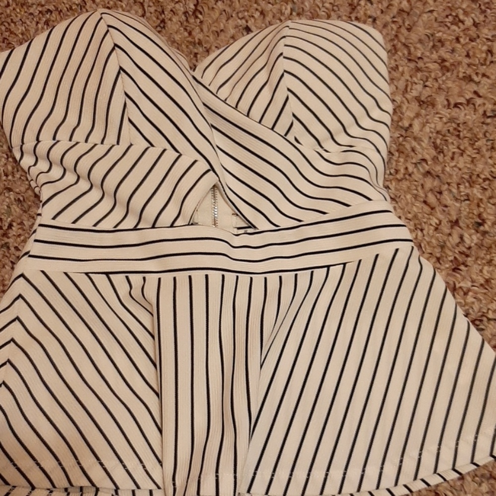 Strapless top